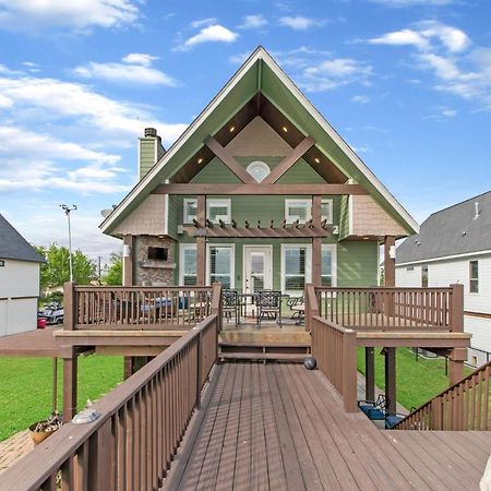 Luxury Waterfront Home Family And Pet Friendly Near Surfside Beach 11 Mins Freeport Zewnętrze zdjęcie