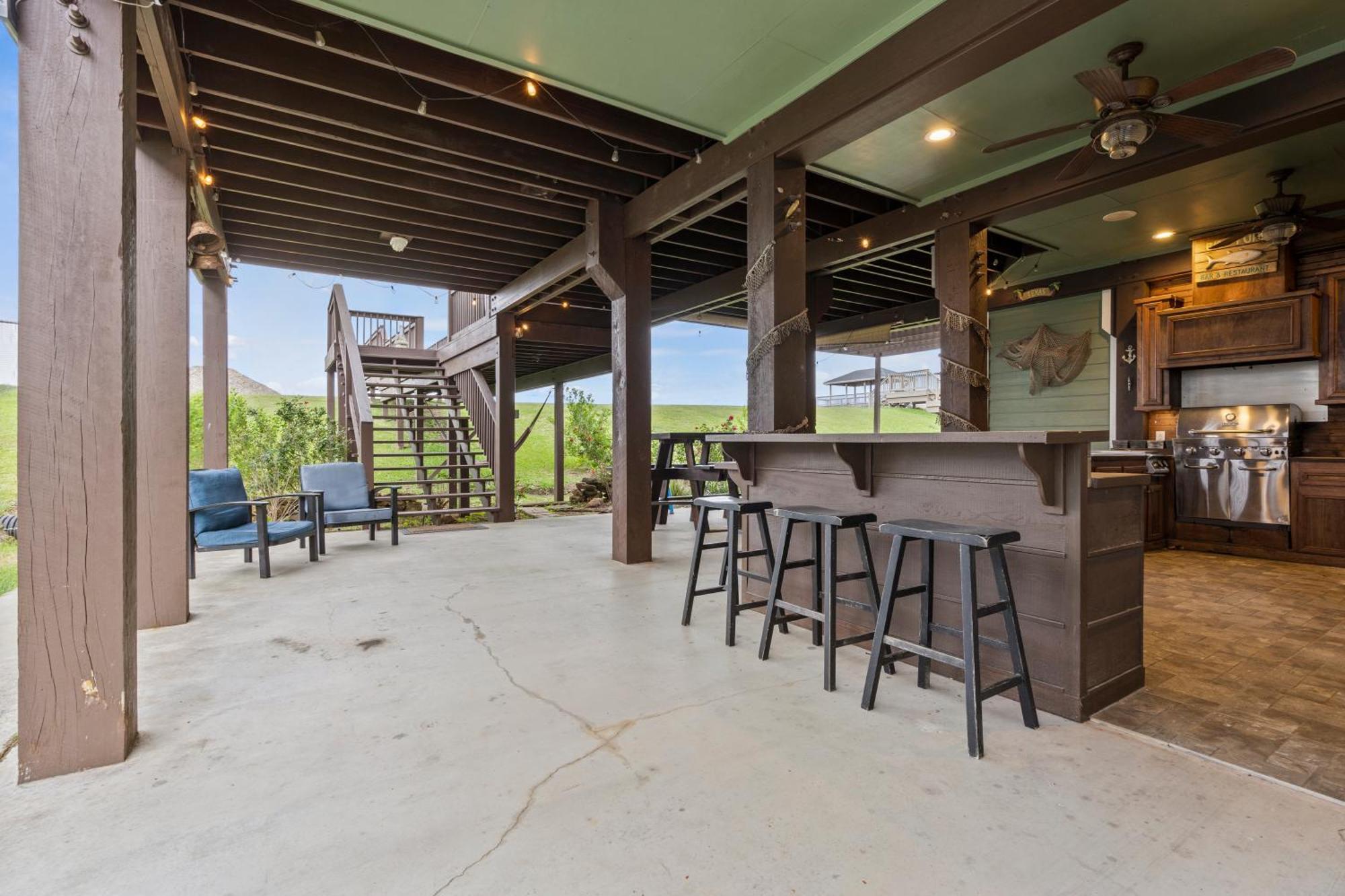 Luxury Waterfront Home Family And Pet Friendly Near Surfside Beach 11 Mins Freeport Zewnętrze zdjęcie
